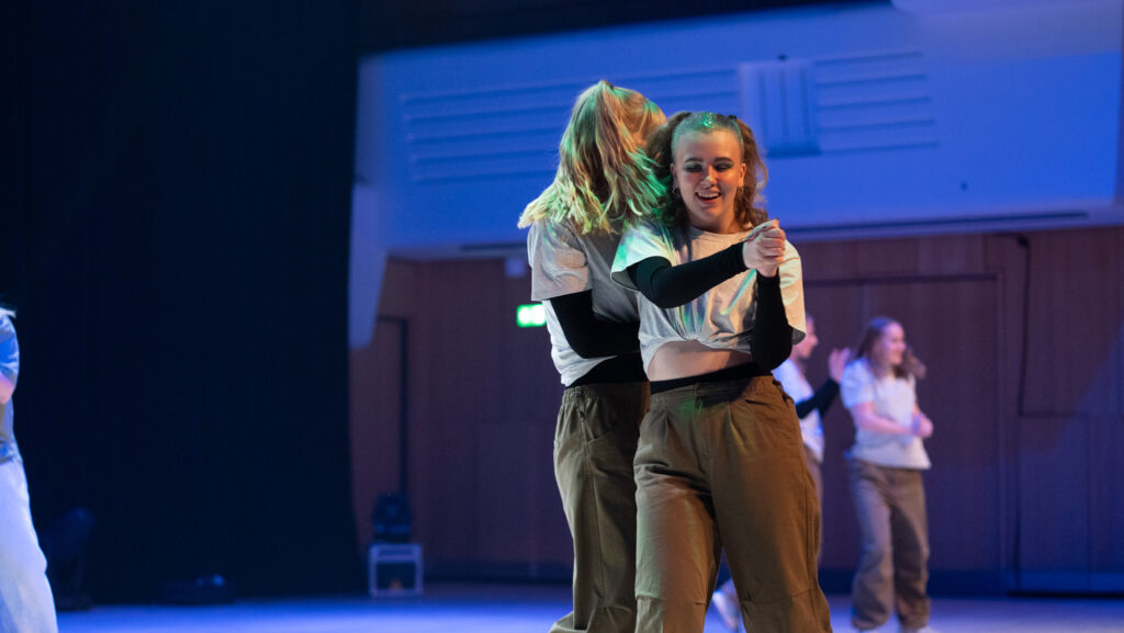 PS Dance. BACHS FOTO