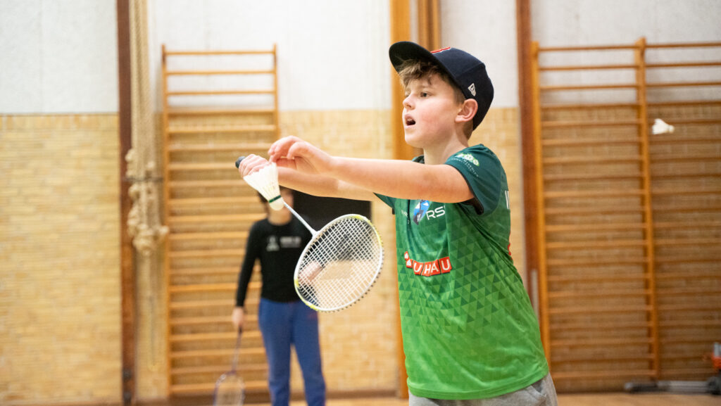 Sjov med badminton. Bachs Foto