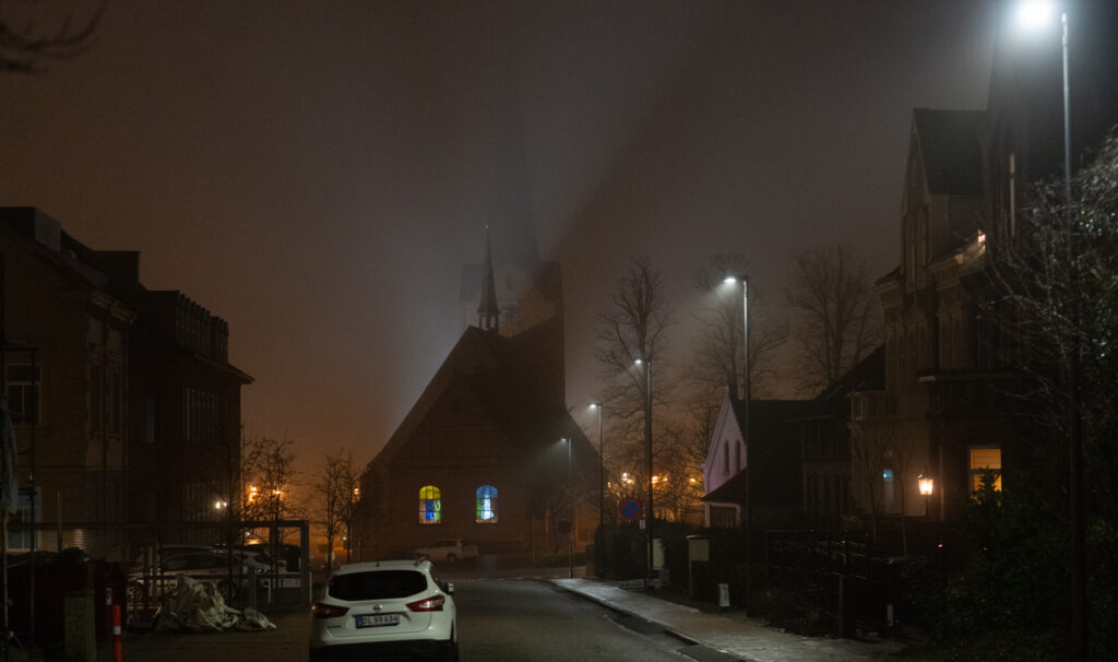 Aftentåge. Bachs Foto