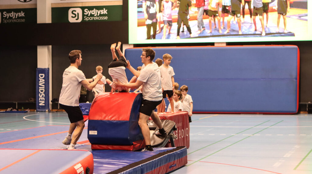 DIU Gymnastik. Foto: Ole Kæhler