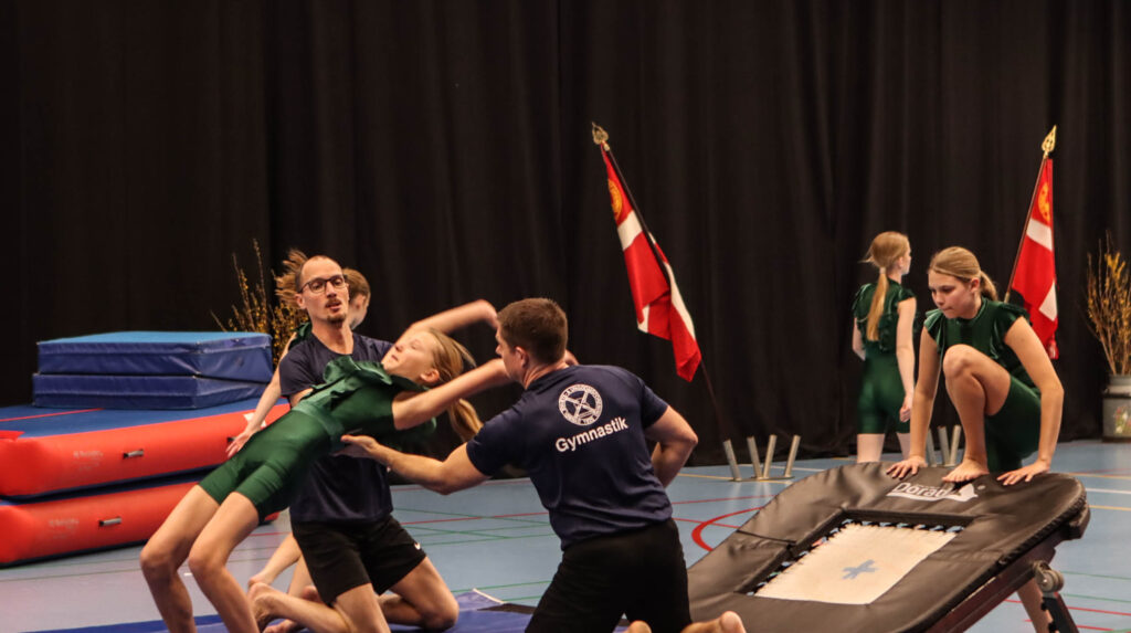Forårsopvisning. Foto: Ole Kæhler