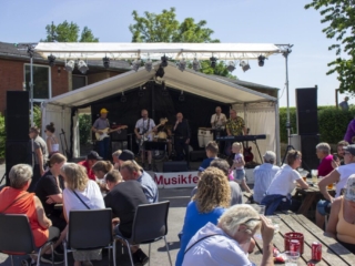 Festival i Stevning. Bachs Foto