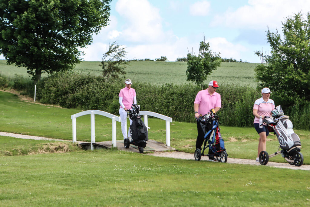 Lyserød golf. Foto: Ole Kæhler