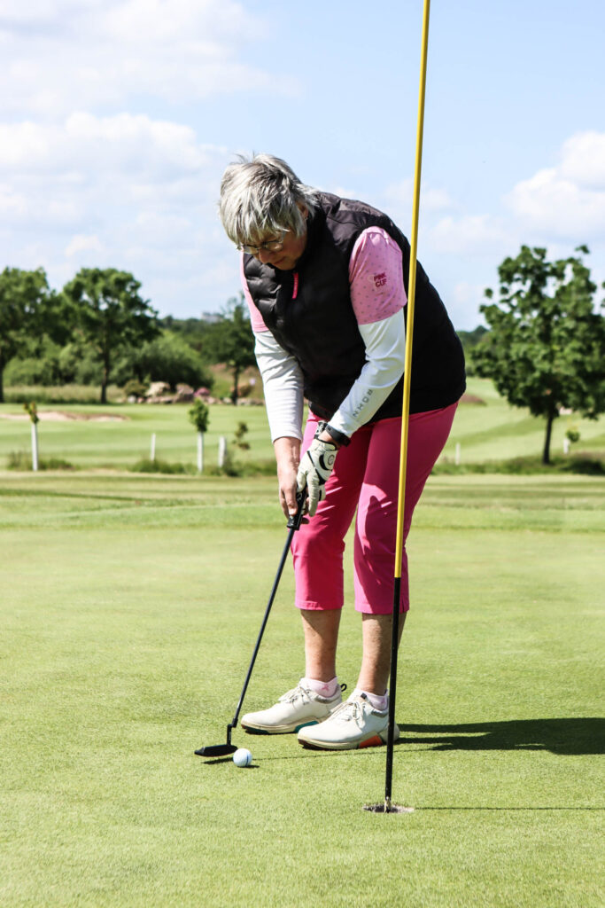 Lyserød golf. Foto: Ole Kæhler