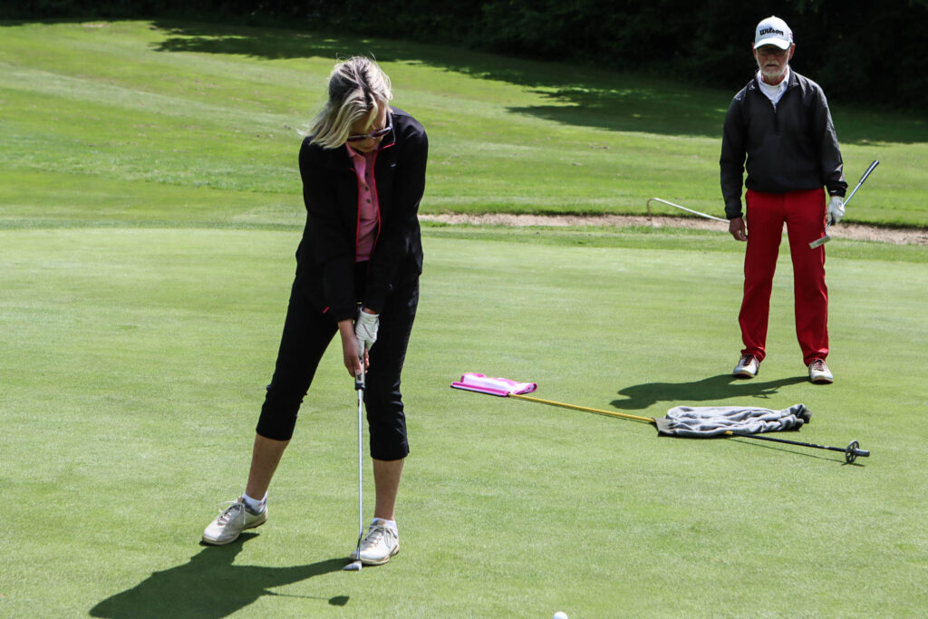 Lyserød golf. Foto: Ole Kæhler