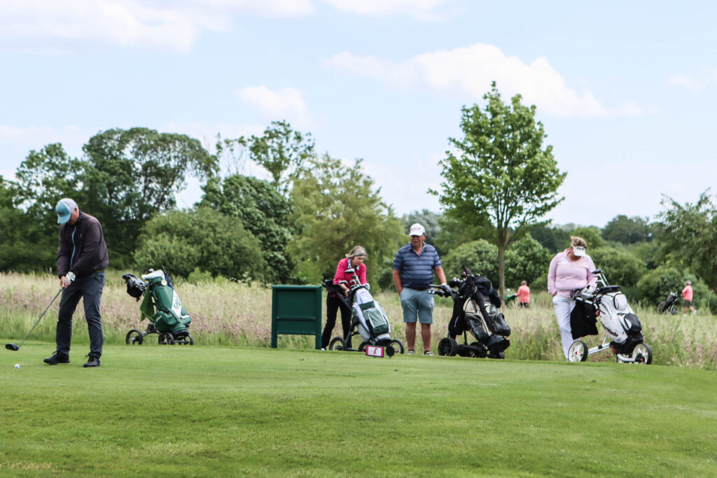Lyserød golf. Foto: Ole Kæhler