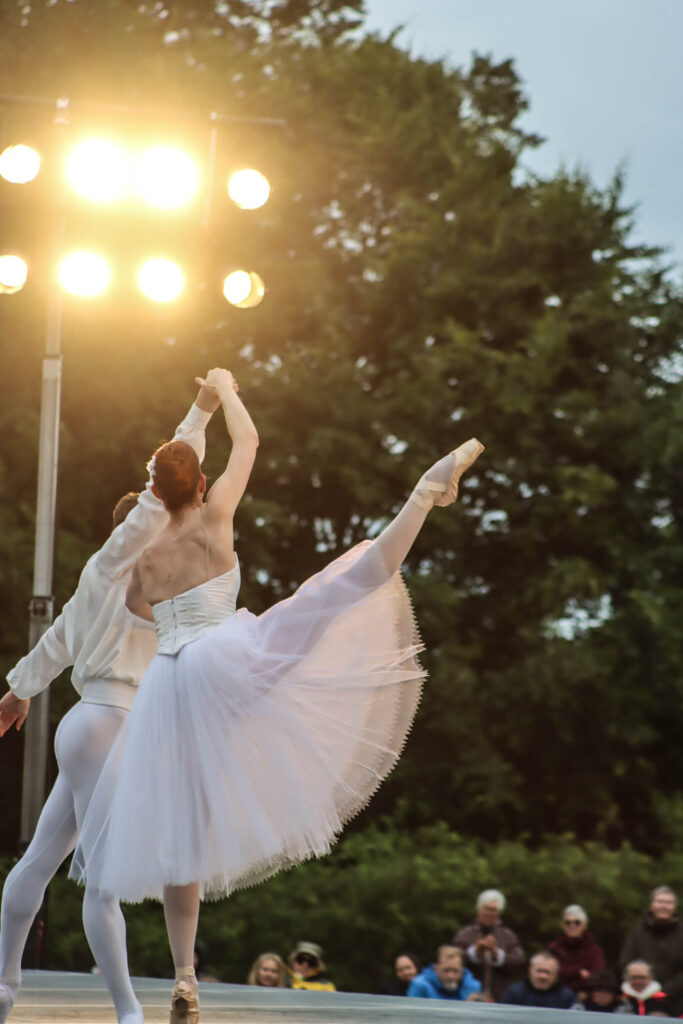 Sommerballet. Foto: Ole Kæhler