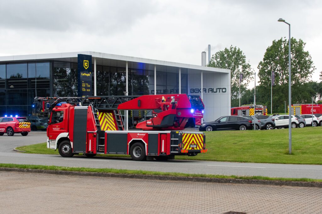 Brand hos Beka. Bach Foto og KGF Foto