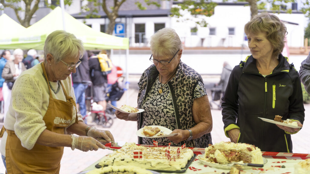 Sønderjysk Kagebord. Bachs Foto