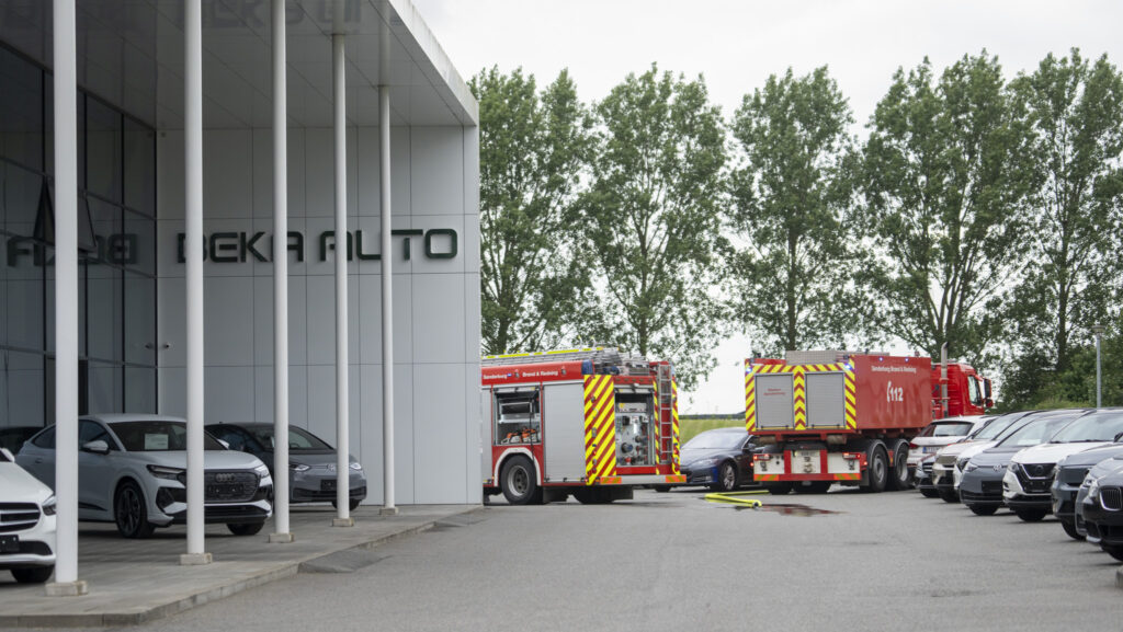 Brand hos Beka. Bach Foto og KGF Foto