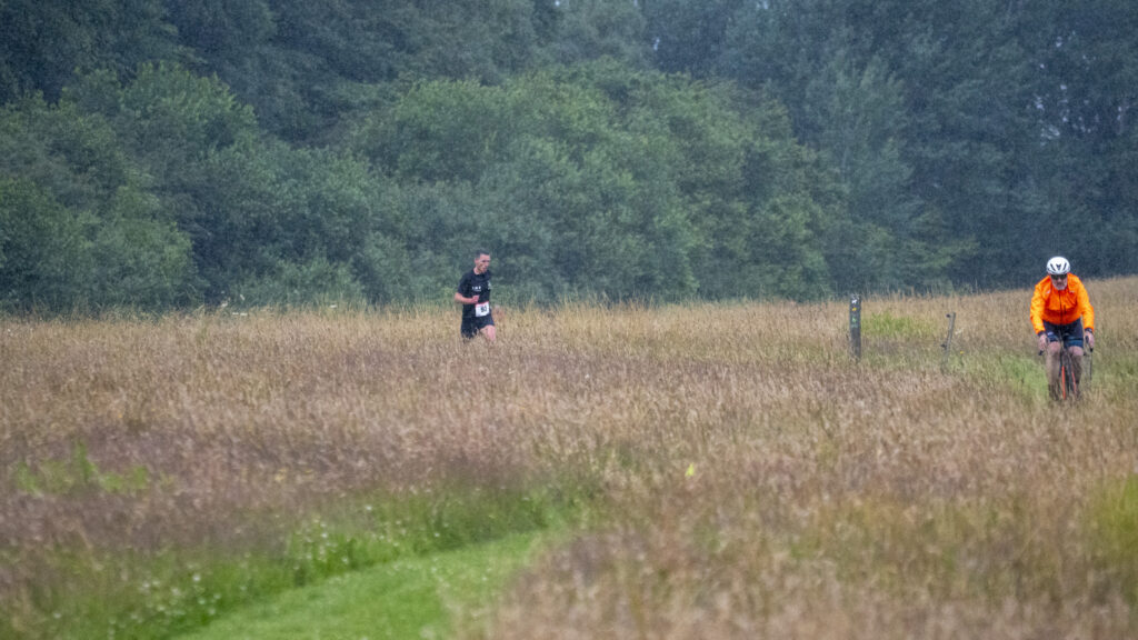 Motionsløb i regn. Bachs FOTO