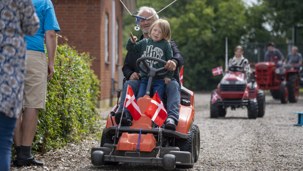 Traktorringridning. Bachs Foto