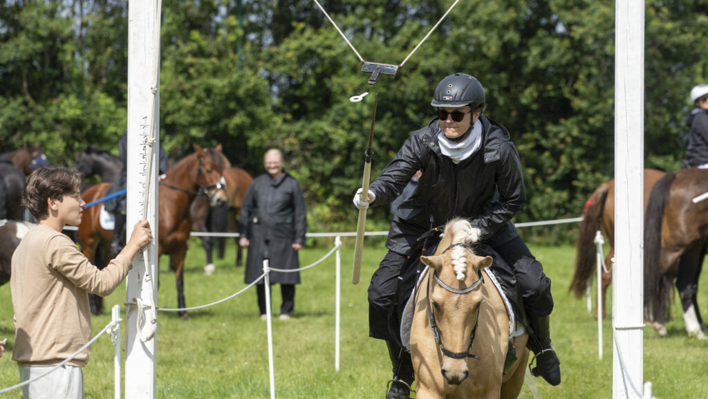 Kegnæs Ringridning. Bachs Foto