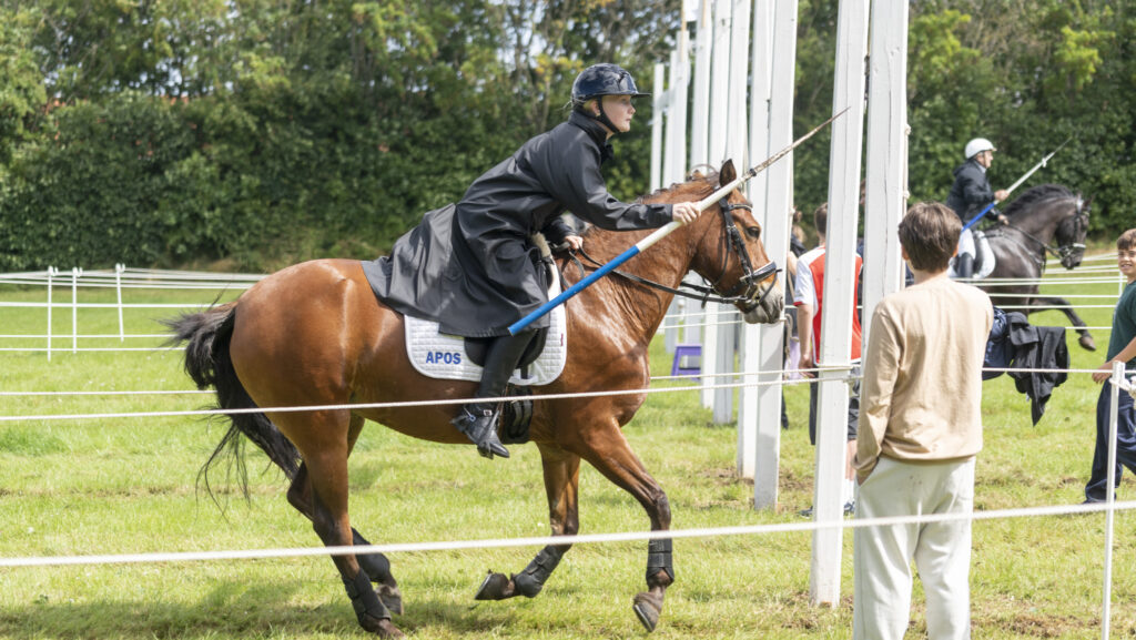 Kegnæs Ringridning. Bachs Foto