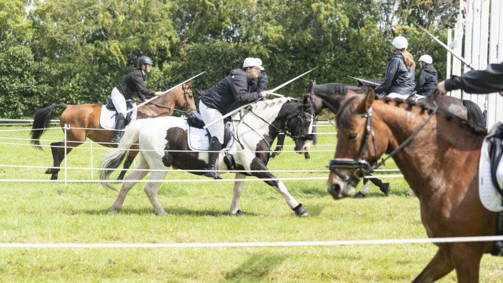 Kegnæs Ringridning. Bachs Foto