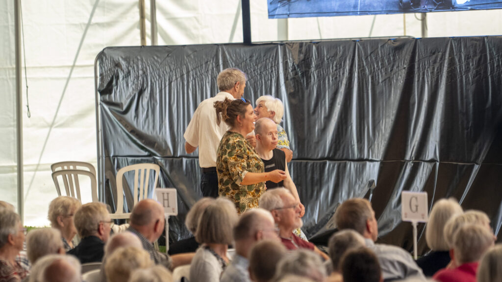 Ældrehygge. Bachs Foto