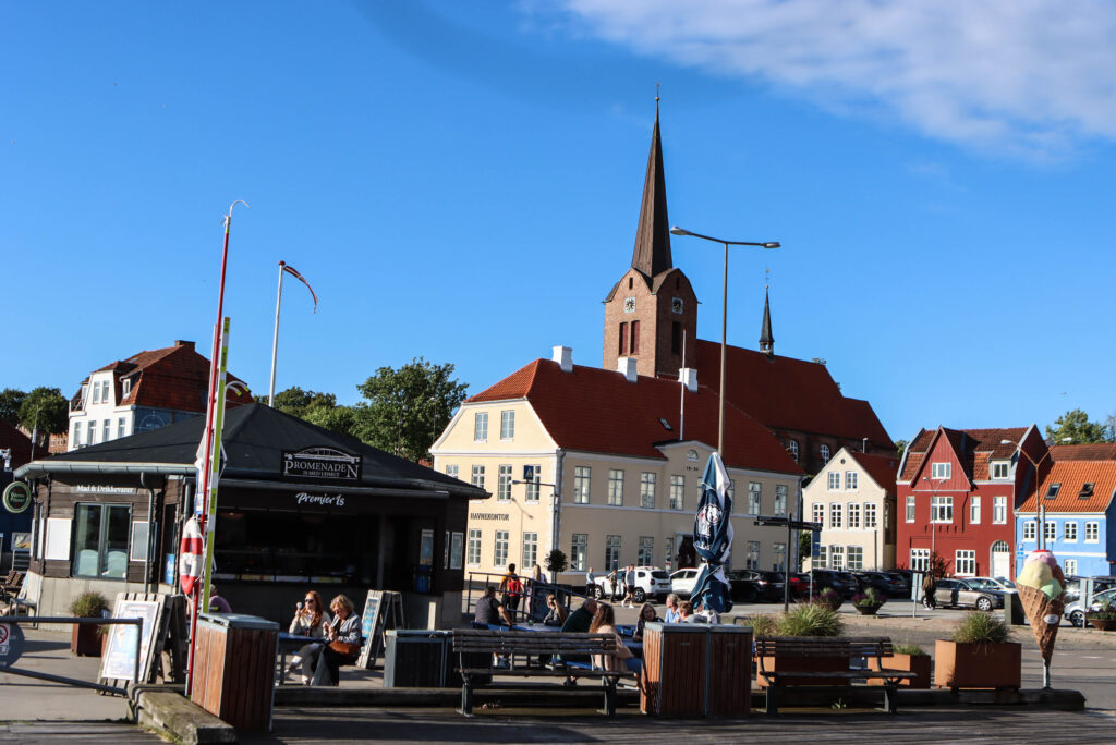 Tæt på vandkanten. Foto: Ole Kæhler