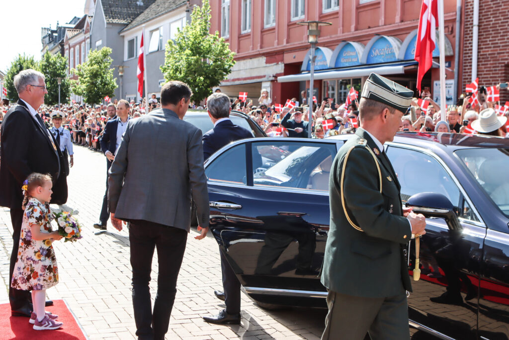 Kongelig ankomst. Foto: Ole Kæhler