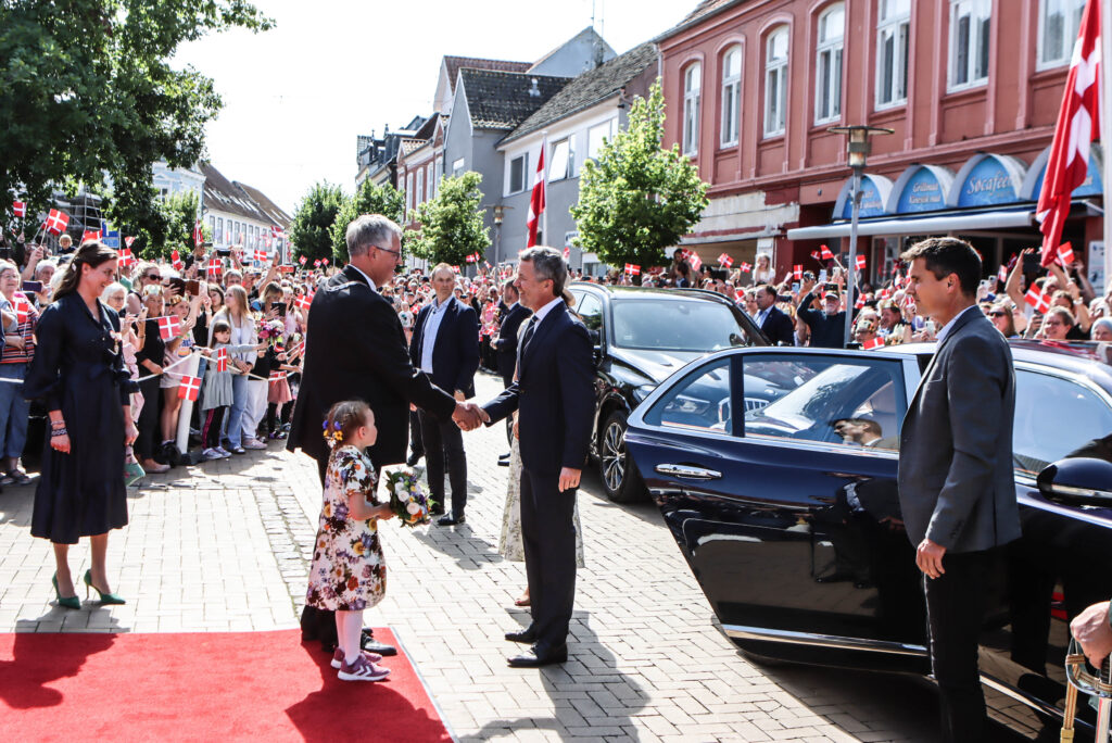Kongelig ankomst. Foto: Ole Kæhler
