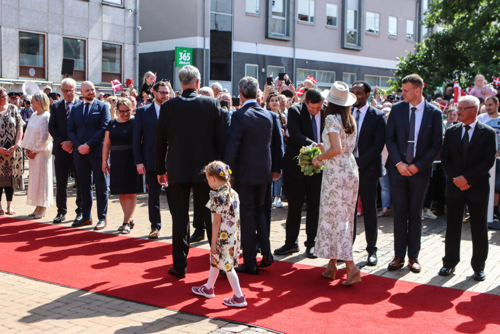 Kongelig ankomst. Foto: Ole Kæhler