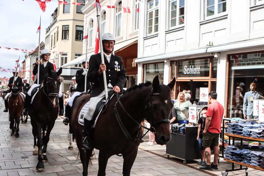 Fredagsoptoget. Foto: Ole Kæhler