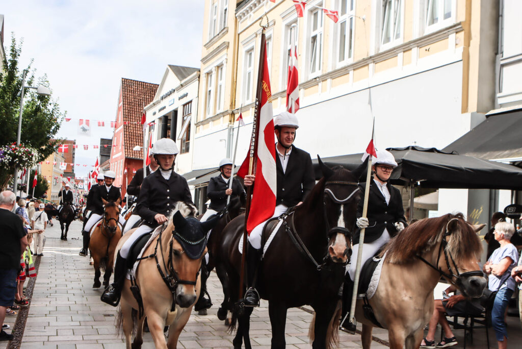Fredagsoptoget. Foto: Ole Kæhler
