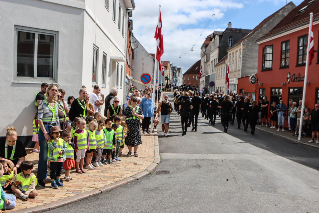 Fredagsoptoget. Foto: Ole Kæhler