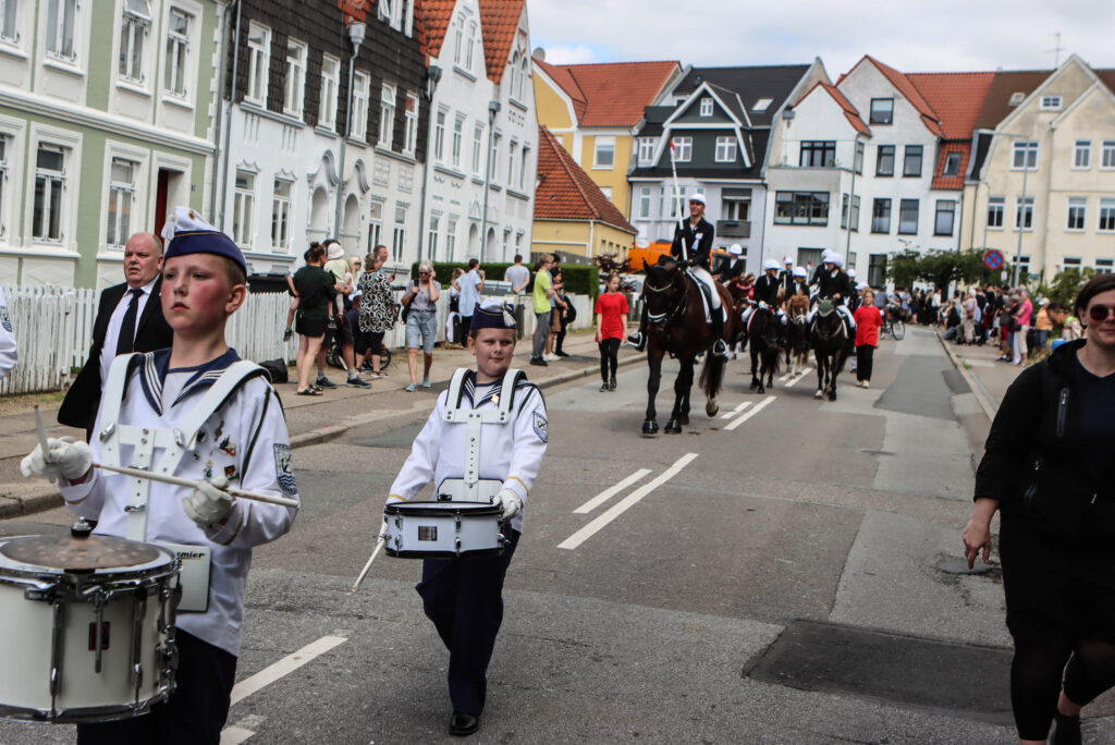 Fredagsoptoget. Foto: Ole Kæhler