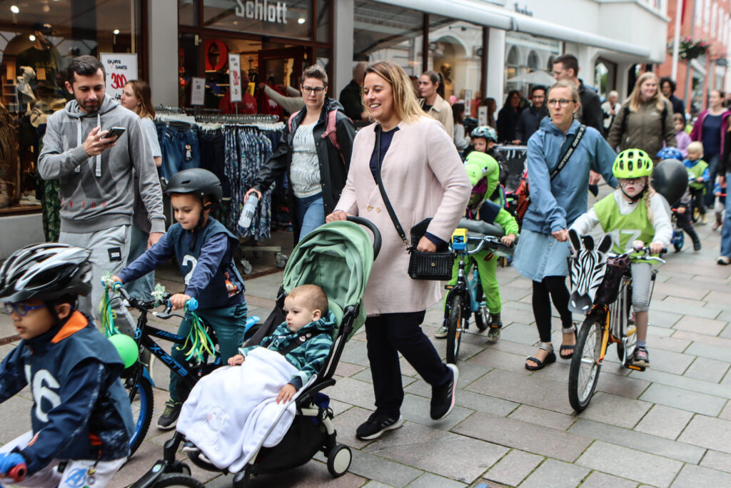 Jernheste-optog. Foto: Ole Kæhler