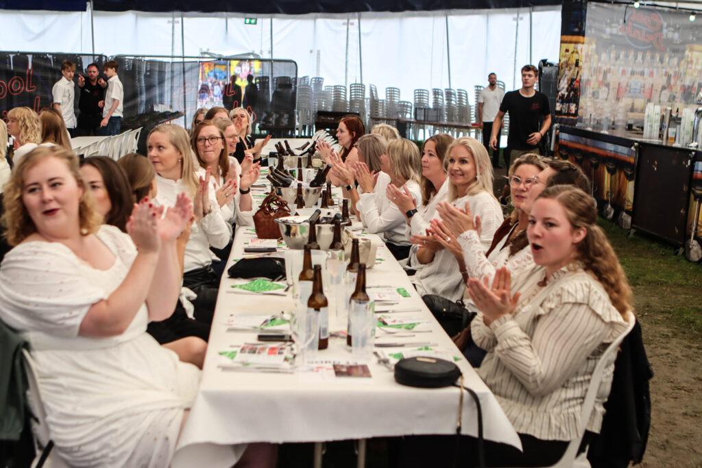 Damefrokosten. Foto: Ole Kæhler