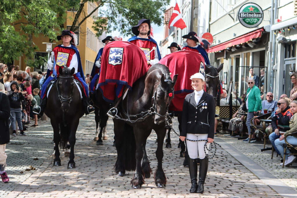 Rytteroptog. Foto: Ole Kæhler