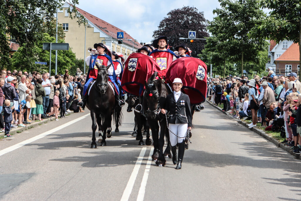 Rytteroptog. Foto: Ole Kæhler