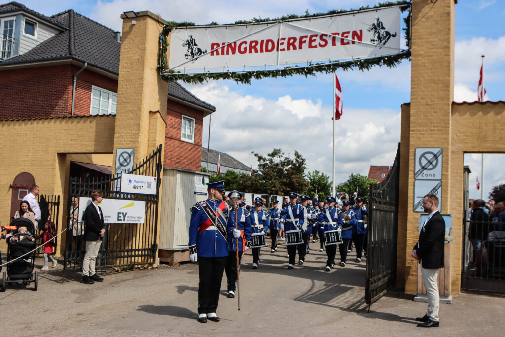 Rytteroptog. Foto: Ole Kæhler