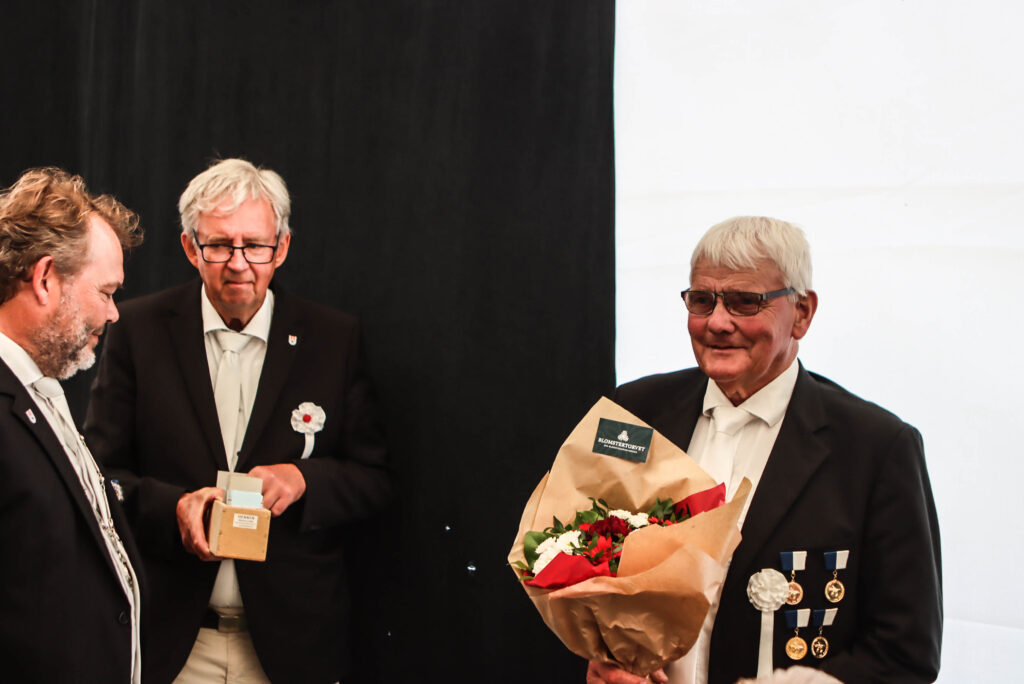 Herrer fik årsmedaljer. Foto: Ole Kæhler