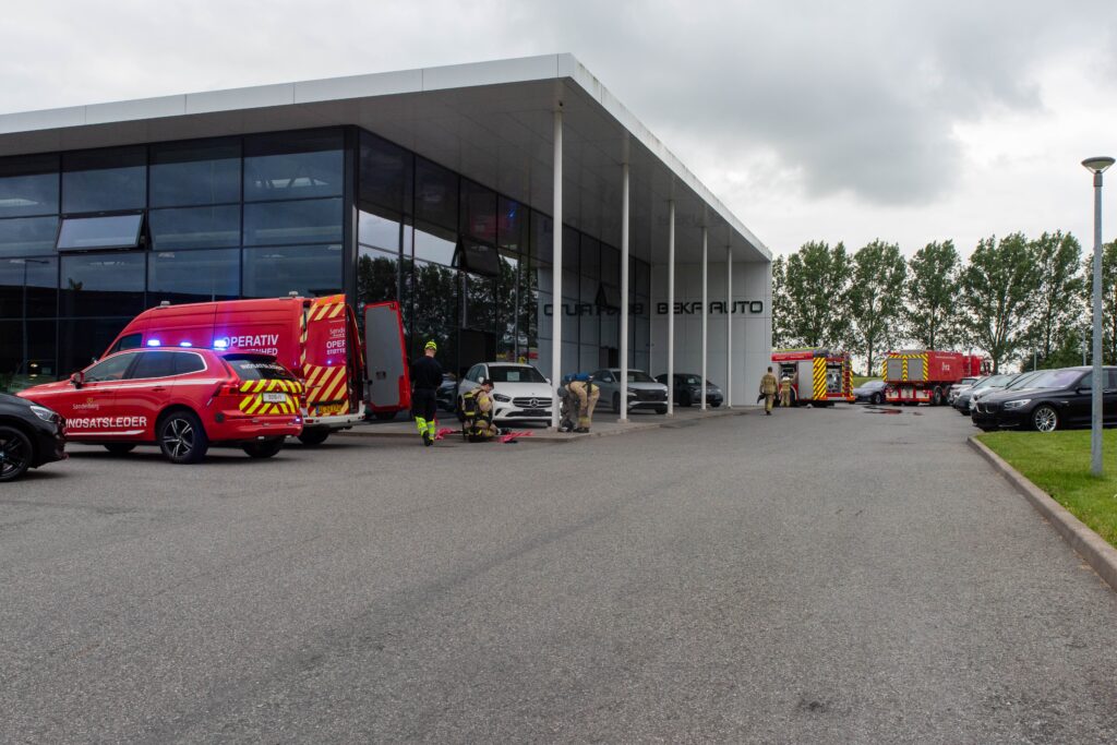 Brand hos Beka. Bach Foto og KGF Foto