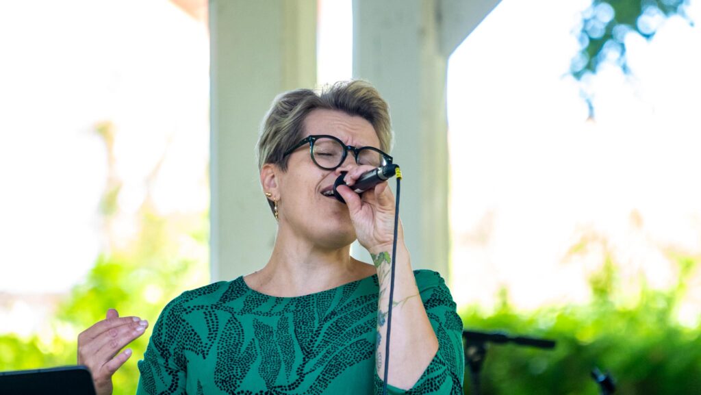 Musik i parken. Foto: Bo Bach & Ole Kæhler