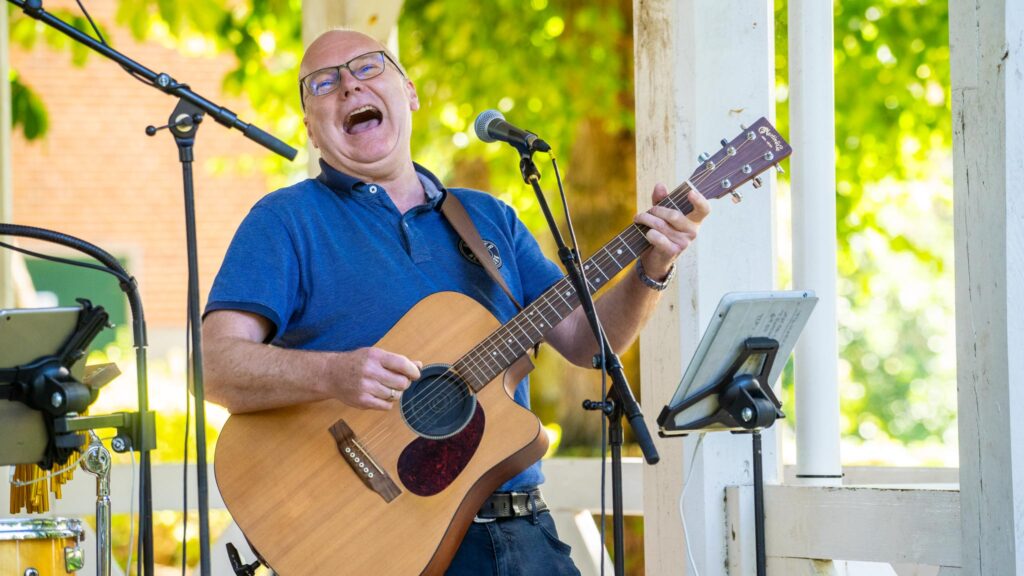 Musik i parken. Foto: Bo Bach & Ole Kæhler