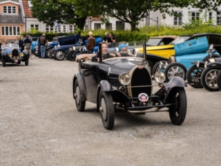 Ældre Bugatti. Bachs Foto