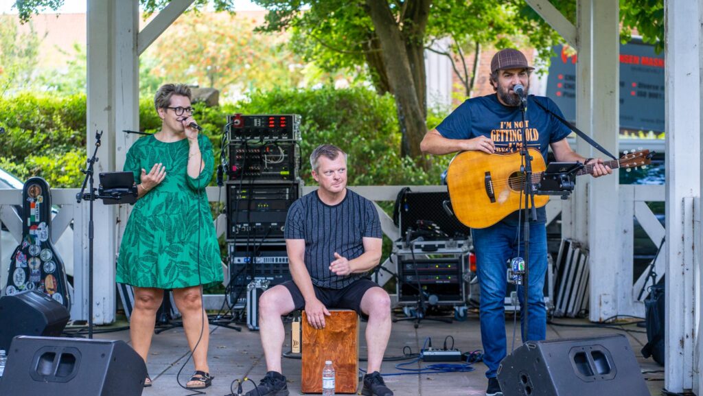 Musik i parken. Foto: Bo Bach & Ole Kæhler