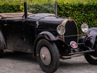 Ældre Bugatti. Bachs Foto