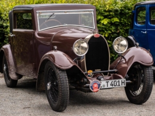 Ældre Bugatti. Bachs Foto