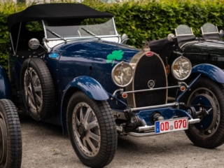 Ældre Bugatti. Bachs Foto