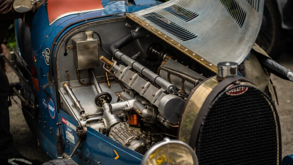 Ældre Bugatti. Bachs Foto