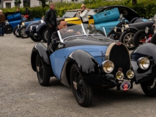 Ældre Bugatti. Bachs Foto