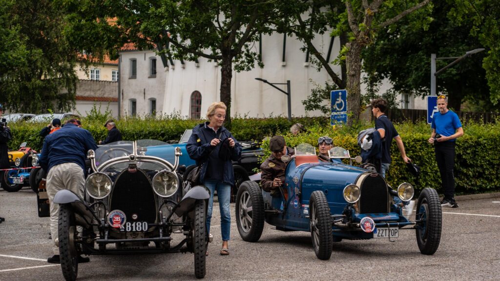 Ældre Bugatti. Bachs Foto