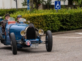 Ældre Bugatti. Bachs Foto