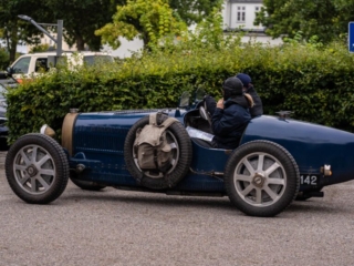 Ældre Bugatti. Bachs Foto