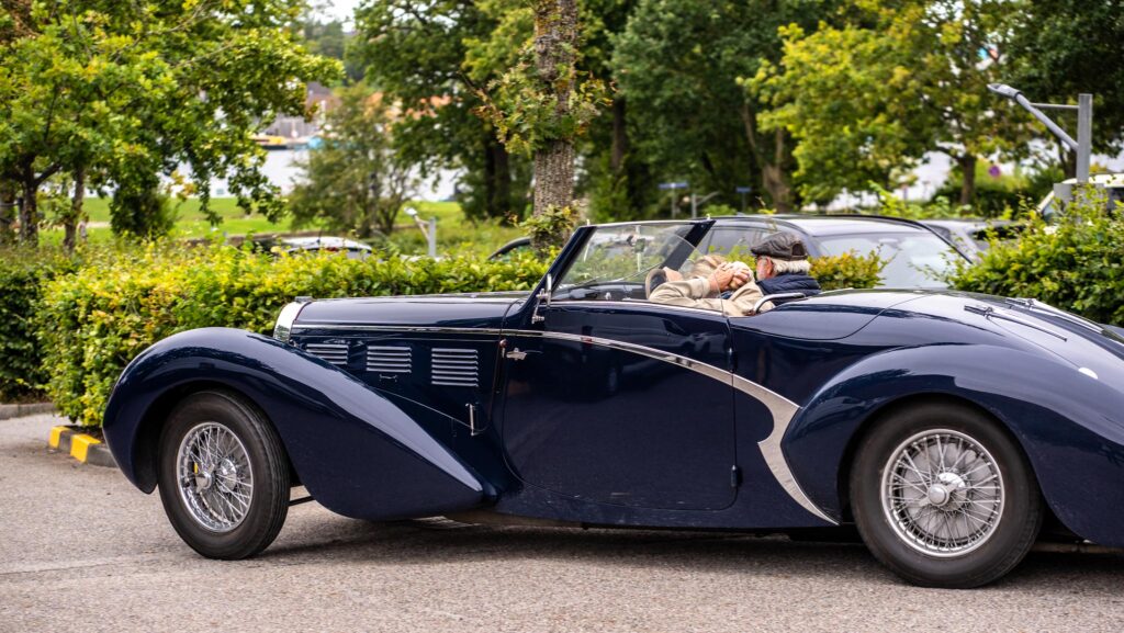 Ældre Bugatti. Bachs Foto