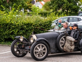 Ældre Bugatti. Bachs Foto
