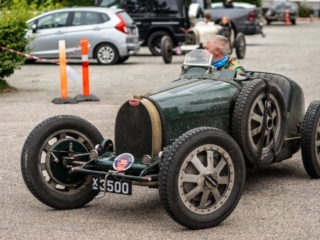 Ældre Bugatti. Bachs Foto